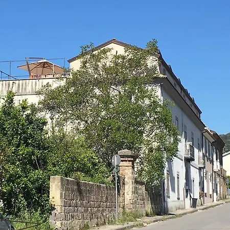 Bed & Breakfast Montalbano